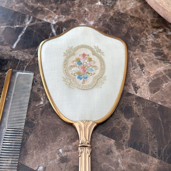 Beauty Combo Set - Picture 3 of 7